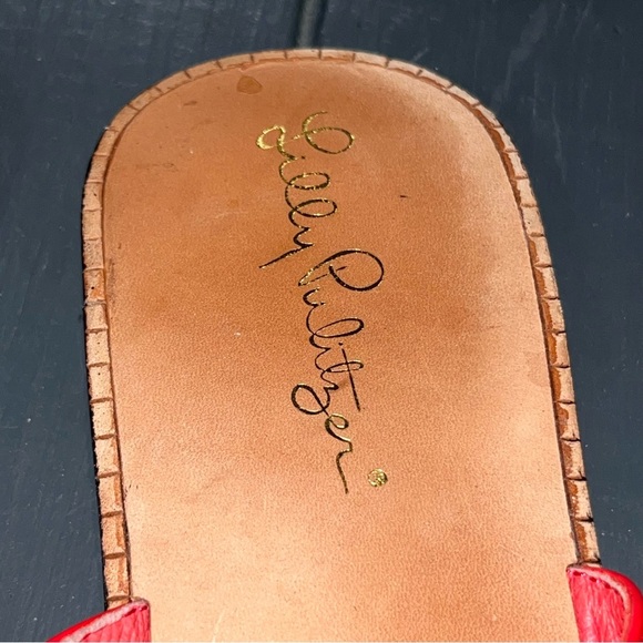 Lily Pulitzer Mckim Coral Patent Leather Thong Sandals size 7.5 - Picture 2 of 4